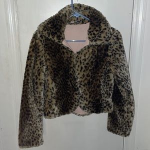 Leopard fur coat with pink lining